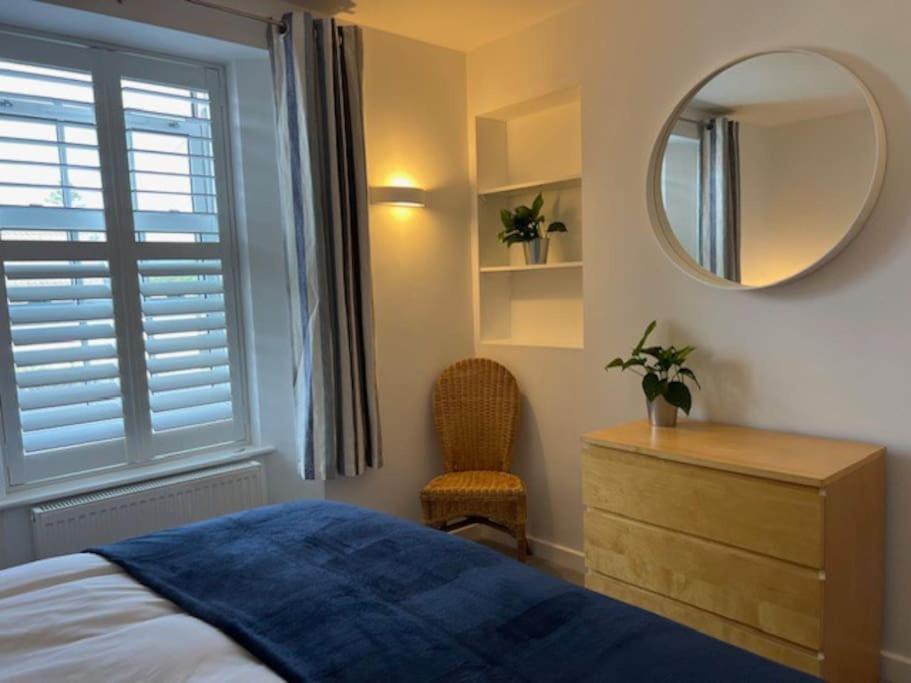 Newly Refurbished Uplyme Getaway Apartment ภายนอก รูปภาพ